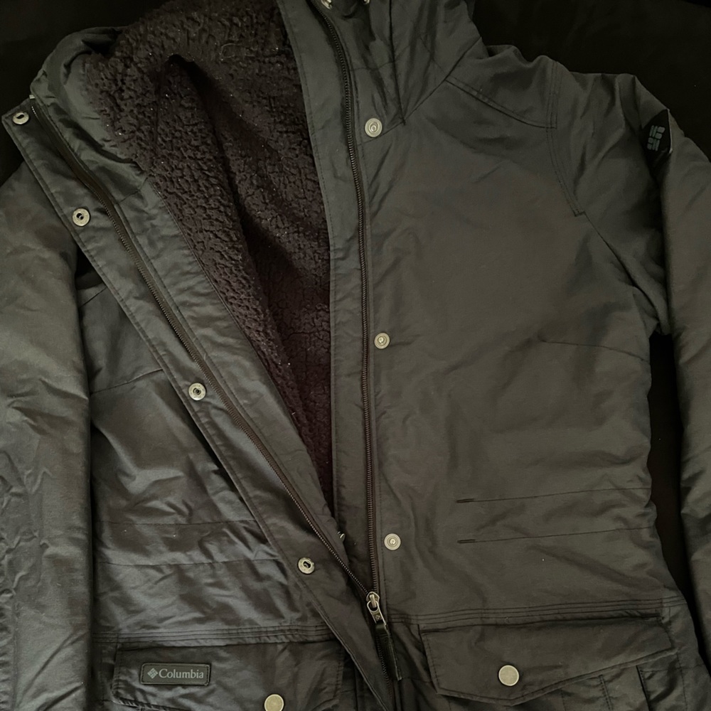 Columbia jacket - Picture 2 of 2